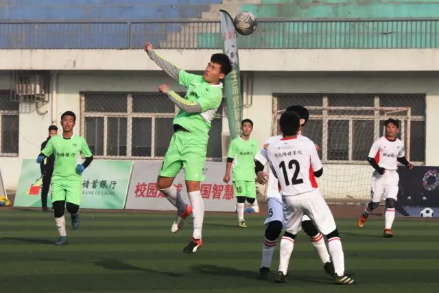 世界杯日报：阿根廷艰难晋级 德国换帅敲定克洛普