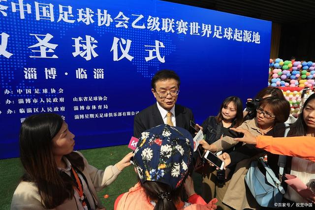 AI助手的商业化探索：面临挑战与机遇